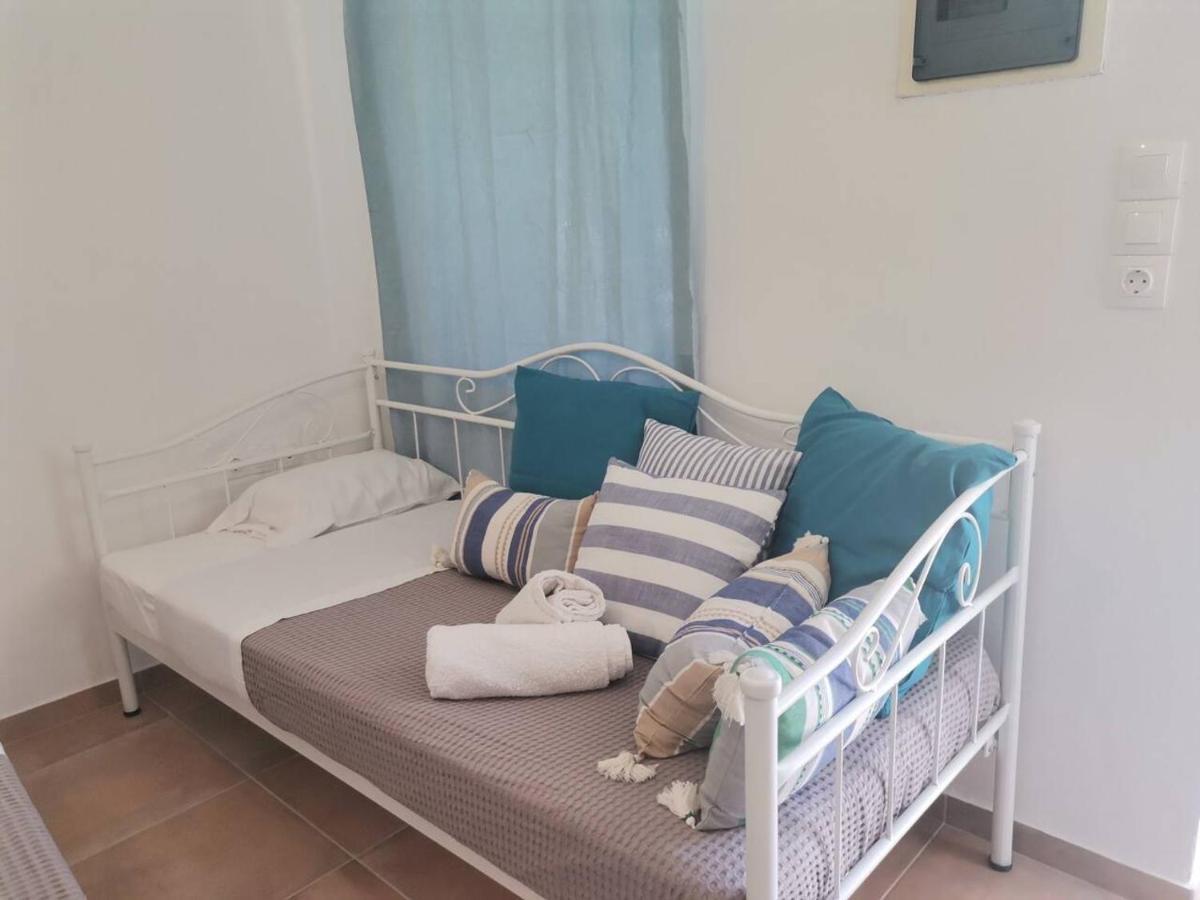 Blue Central Apt 10 Min To The Port/ Wash Machine Lavrio Exterior photo